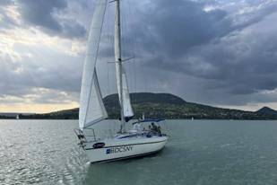 Elan 33 vitorlás hajó - Image 4